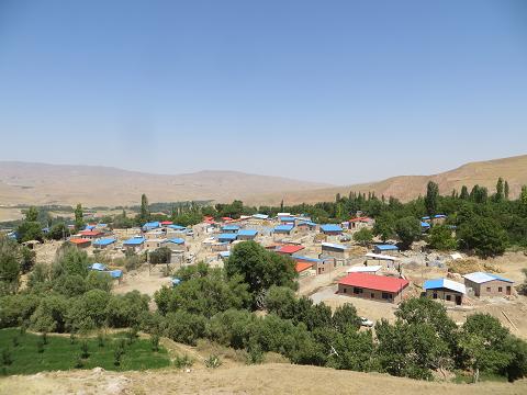 بنیاد مسکن آذربایجان شرقی-ساخت خانه هایی در این استان پس از زلزله ورزقان