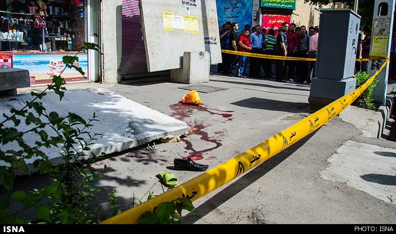 حادثه در تبریز-سقوط بلوک بتنی روی دختر 17 ساله