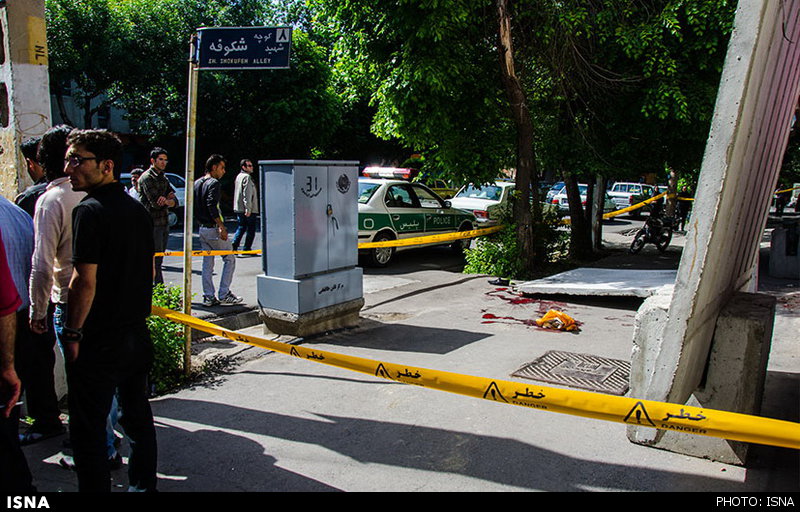 حادثه در تبریز-سقوط بلوک بتنی روی دختر 17 ساله