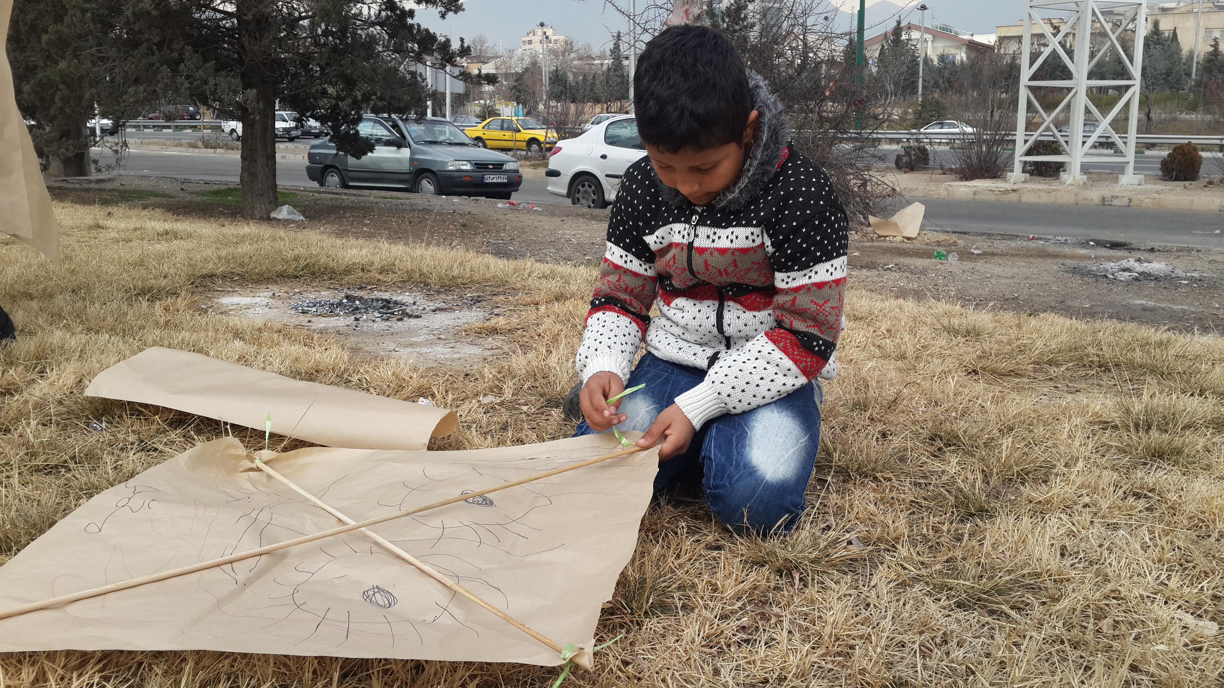 کودکان کار آسمان تهران را رنگی کردند