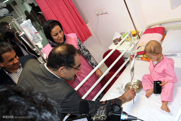 بازدید وزیر بهداشت از بیمارستان بعثت سنندج