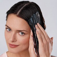 ۸ ماسک خانگی برای مراقبت از مو‌ در تابستان – مو – زیبایی